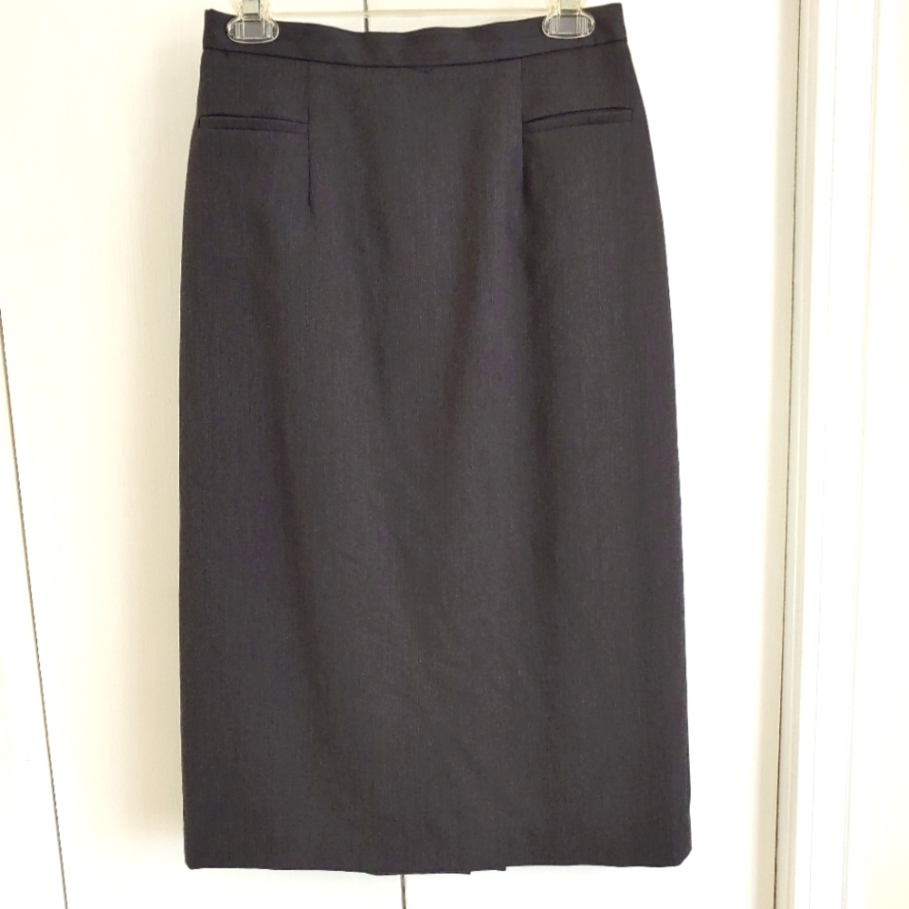 Jacqueline Ferrar Petite Gray Midi Skirt- Size 8